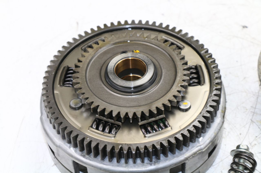 photo de KUPPLUNG SUZUKI SFV GLADIUS 650 (2009 - 2015) - Kennzeichnungen und Originalreferenzen