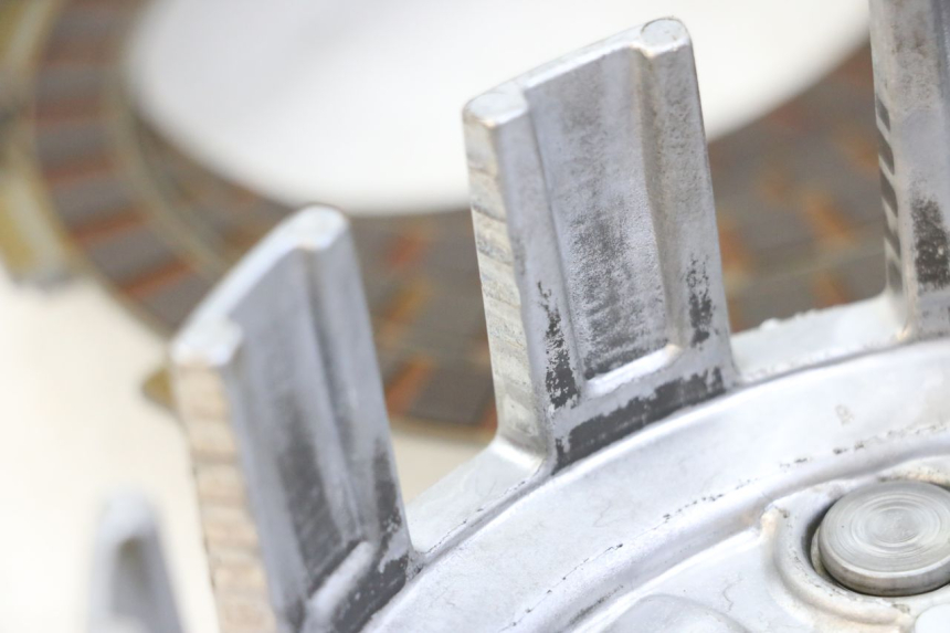 photo de KUPPLUNG SUZUKI SV S 650 (1999 - 2002) - Charakteristische Merkmale