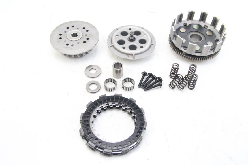 photo de KUPPLUNG APRILIA SX 50 (2011 - 2017) - Technische Nahaufnahme