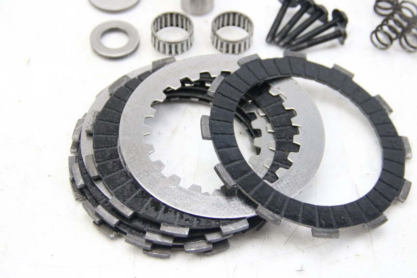 photo de KUPPLUNG APRILIA SX 50 (2011 - 2017) - Kennzeichnungen und Originalreferenzen