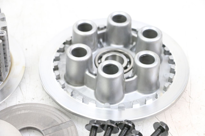 photo de KUPPLUNG YAMAHA TDM ABS 900 (2002 - 2014) - Alternativer Blickwinkel