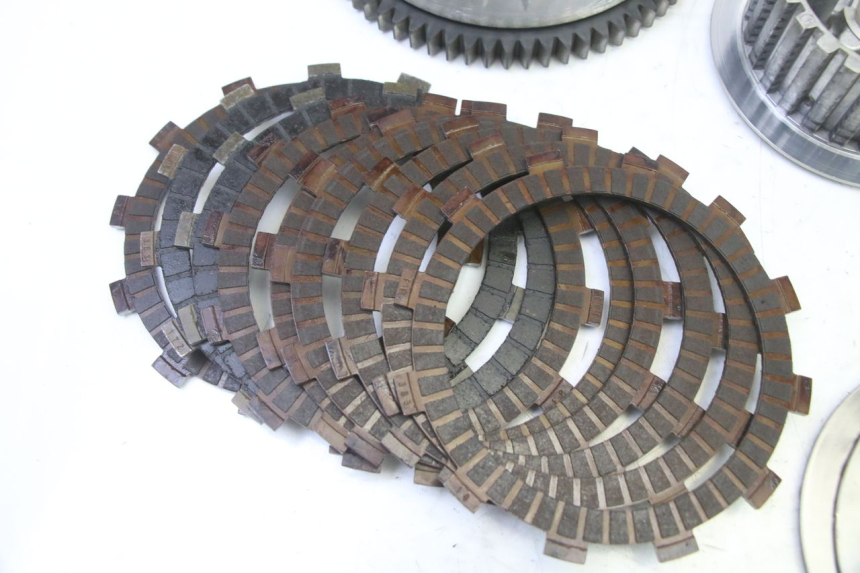 photo de KUPPLUNG YAMAHA TDM ABS 900 (2002 - 2014) - Oberflächenzustand und Material