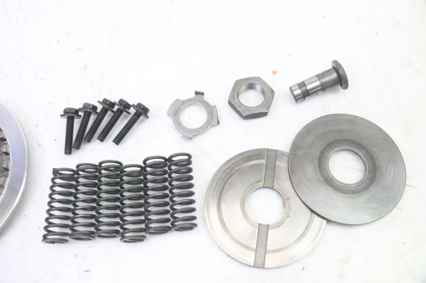 photo de KUPPLUNG YAMAHA TDM ABS 900 (2002 - 2014) - Kennzeichnungen und Originalreferenzen