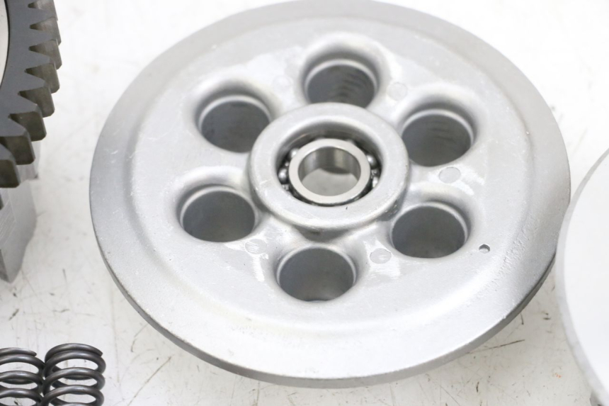 photo de KUPPLUNG YAMAHA TDM ABS 900 (2002 - 2014) - Zoom auf Komponenten