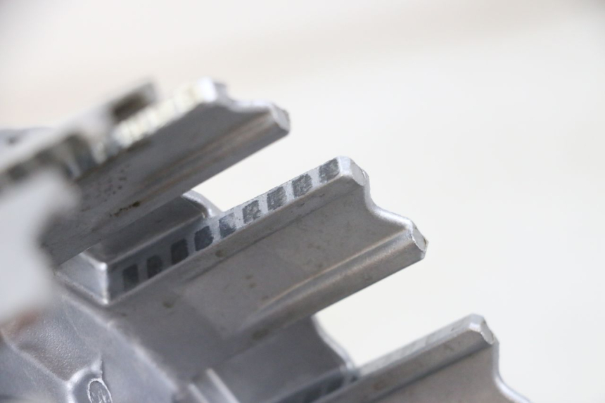 photo de KUPPLUNG YAMAHA TDM ABS 900 (2002 - 2014) - Details der Befestigungspunkte