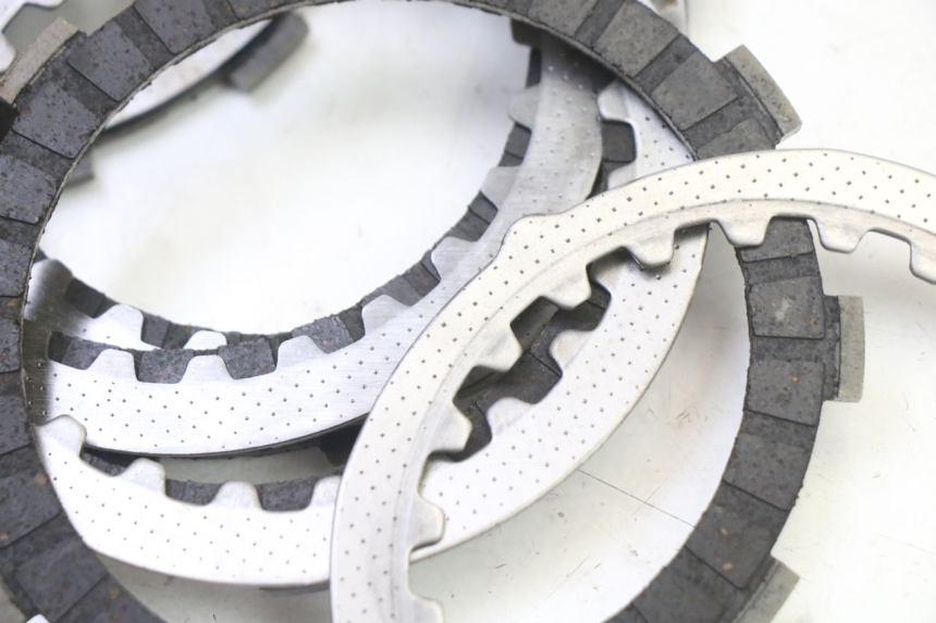 photo de KUPPLUNG YAMAHA TDR DELTABOX 125 (1997 - 2003) - Charakteristische Merkmale