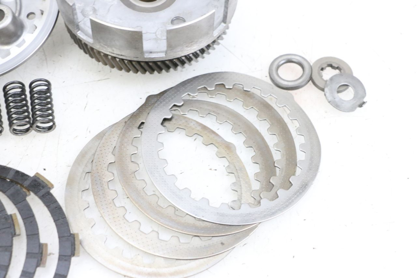 photo de KUPPLUNG YAMAHA TTR 125 (2000 - 2020) - Fokus auf die Struktur