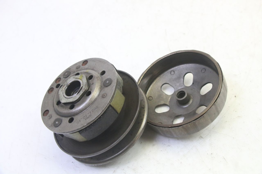 photo de KUPPLUNG PEUGEOT TWEET PRO EFI 4T 50 (2021 - 2022) - Hauptansicht