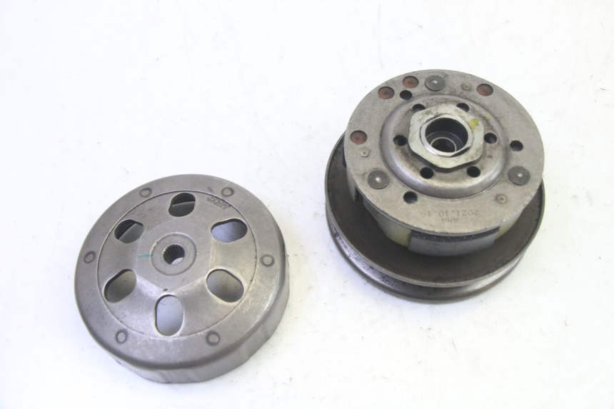 photo de KUPPLUNG PEUGEOT TWEET PRO EFI 4T 50 (2021 - 2022) - Oberflächenzustand und Material