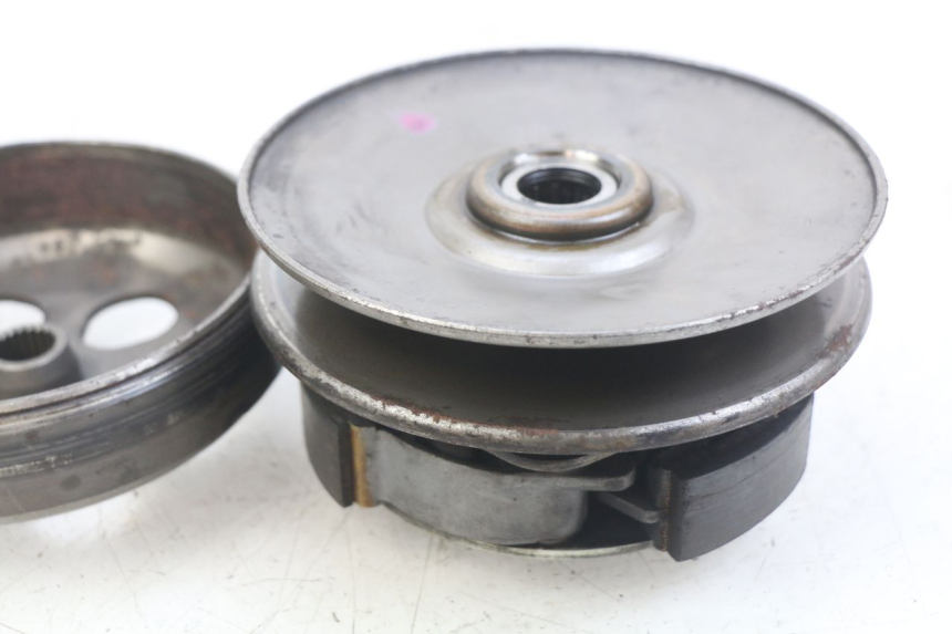 photo de KUPPLUNG PIAGGIO VESPA LXV 125 (2006 - 2009) - Zoom auf Gebrauchszustand