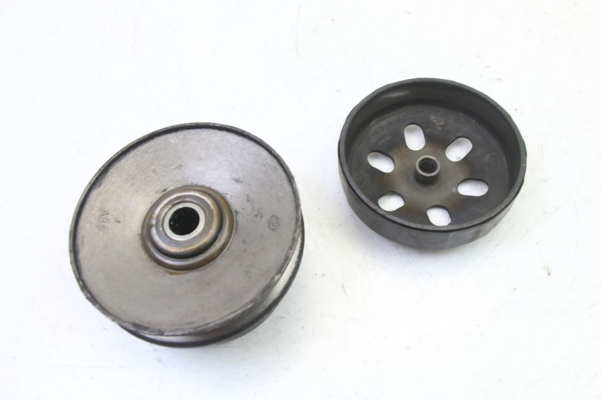 photo de KUPPLUNG PEUGEOT VIVACITY NEW 4T 50 (2008 - 2017) - Details der Befestigungspunkte