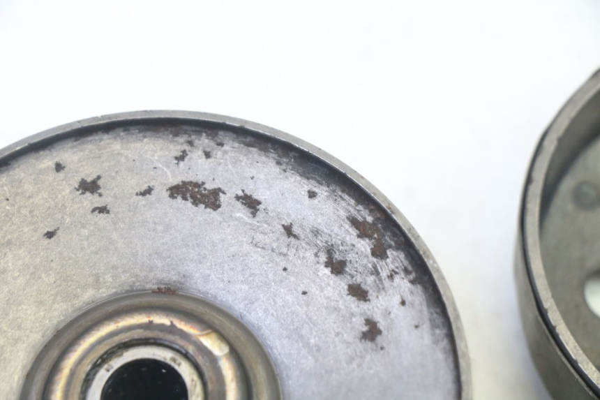 photo de KUPPLUNG PEUGEOT VIVACITY NEW 4T 50 (2008 - 2017) - Details der Befestigungspunkte