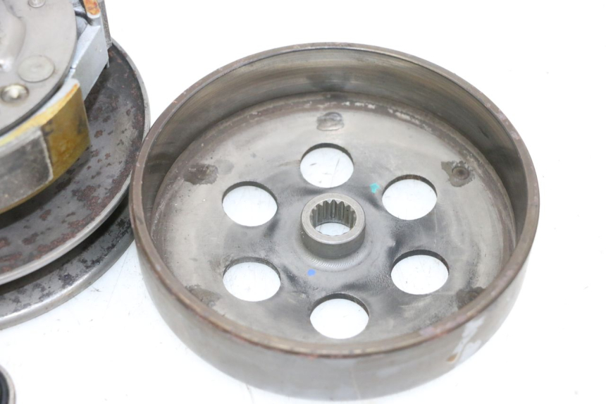 photo de KUPPLUNG YAMAHA X-MAX XMAX 125 (2010 - 2013) - Oberflächenzustand und Material