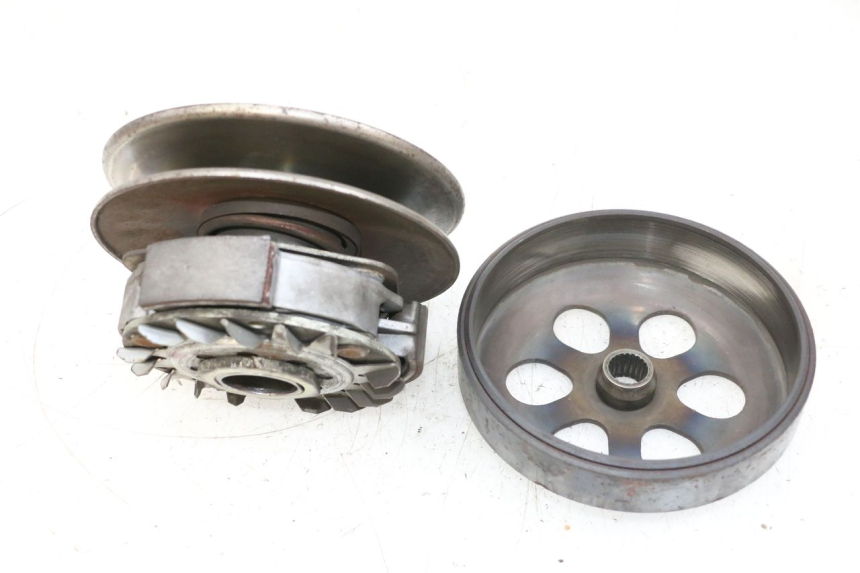 photo de KUPPLUNG PIAGGIO X8 125 (2004 - 2007) - Technische Nahaufnahme