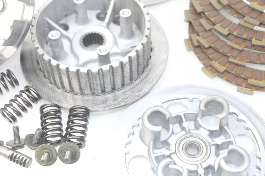 photo de KUPPLUNG SUZUKI XF FREEWIND 650 (1997 - 2003) - Kennzeichnungen und Originalreferenzen