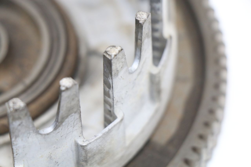 photo de KUPPLUNG YAMAHA XJ F 900 (1983 - 1994) - Oberflächenzustand und Material