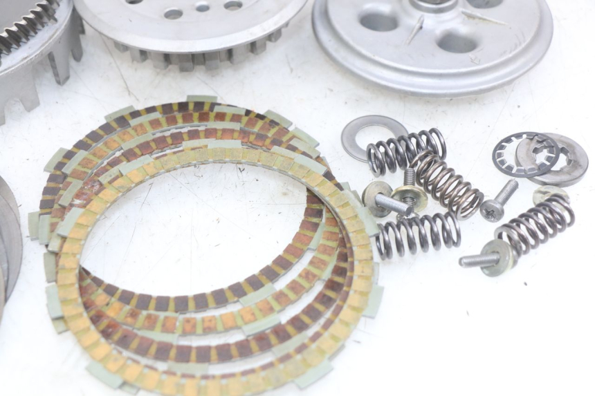 photo de KUPPLUNG PEUGEOT XP6 50 (2006 - 2011) - Charakteristische Merkmale