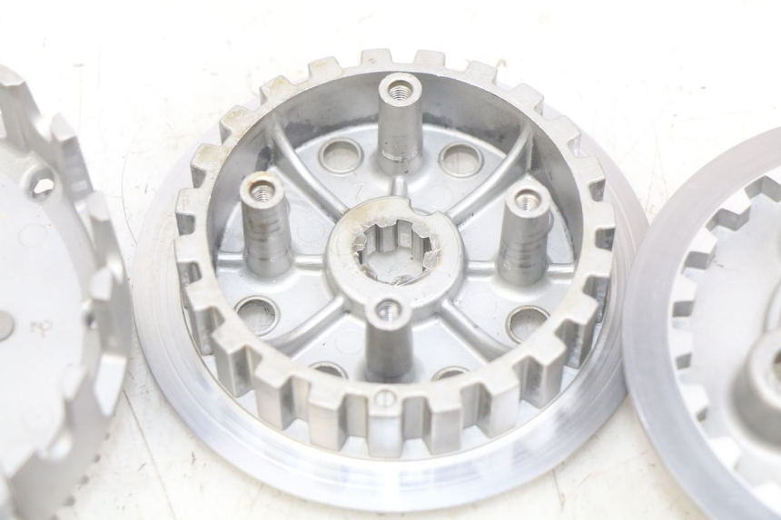 photo de KUPPLUNG PEUGEOT XP6 50 (2006 - 2011) - Detailansicht des Bauteils