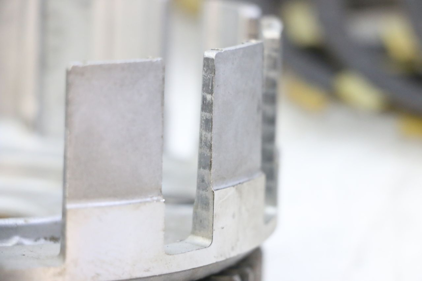 photo de KUPPLUNG YAMAHA YZ-F YZF 250 (2007 - 2013) - Charakteristische Merkmale