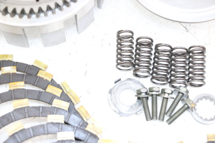 photo de KUPPLUNG YAMAHA YZ-F YZF 250 (2007 - 2013) - Detaillierte Sichtprüfung