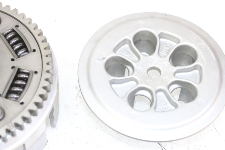 photo de KUPPLUNG YAMAHA YZ-F YZF 250 (2007 - 2013) - Fokus auf die Struktur