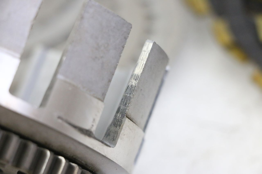 photo de KUPPLUNG YAMAHA YZ-F YZF 250 (2007 - 2013) - Kennzeichnungen und Originalreferenzen