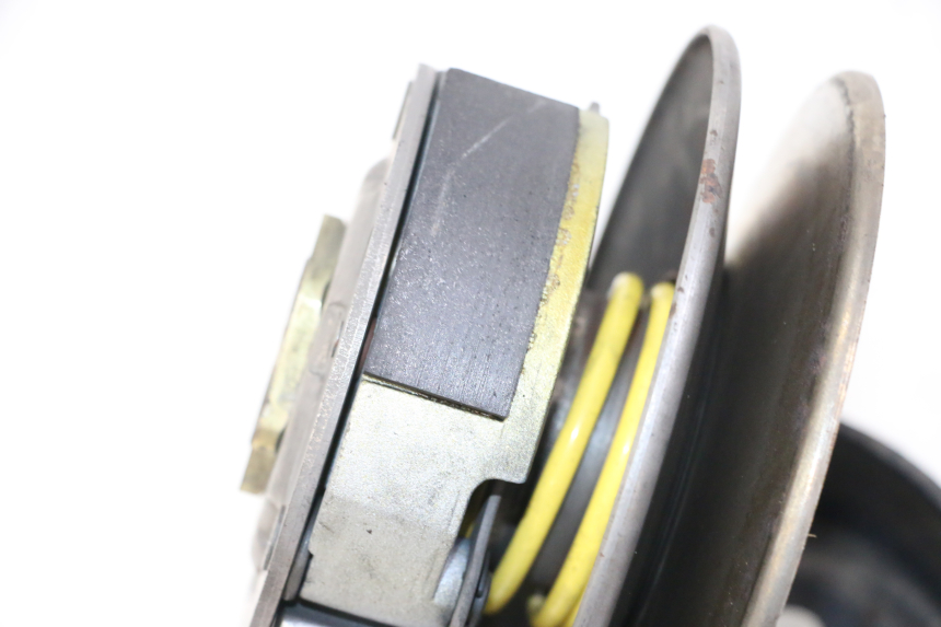 photo de KUPPLUNG YAMAHA YP MAJESTY 125 (2002 - 2006) - Technische Nahaufnahme