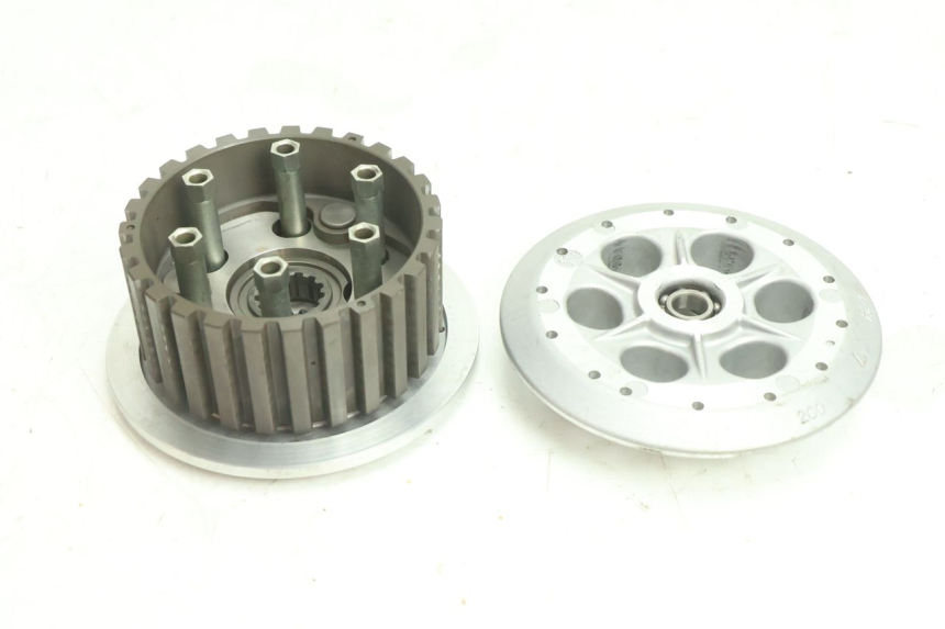 photo de KUPPLUNG YAMAHA YZF R6 600 (2008 - 2009) - Oberflächenzustand und Material