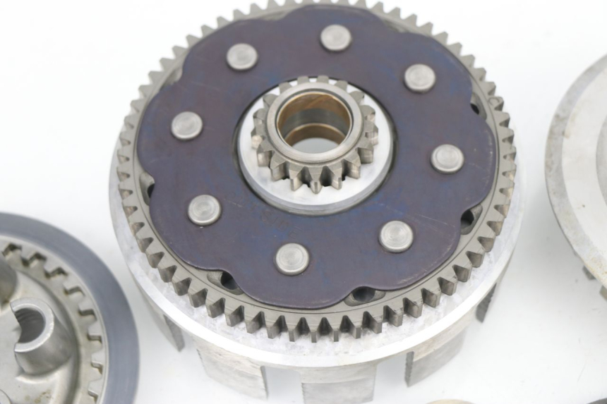 photo de KUPPLUNG YAMAHA YZF YZ-F 450 (2006 - 2009) - Details der Befestigungspunkte