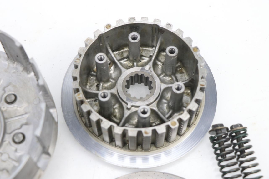 photo de KUPPLUNG YAMAHA YZF YZ-F 450 (2006 - 2009) - Kennzeichnungen und Originalreferenzen