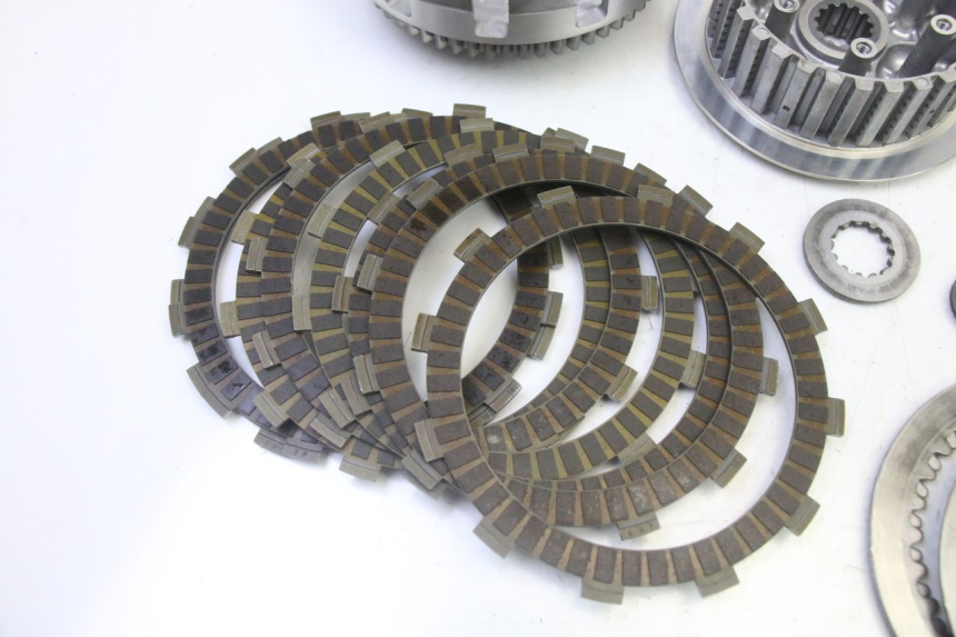 photo de KUPPLUNG YAMAHA YZF YZ-F 450 (2014 - 2016) - Oberflächenzustand und Material