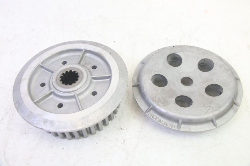 photo de KUPPLUNG KAWASAKI ZR 7 750 (1999 - 2004) - Details der Befestigungspunkte