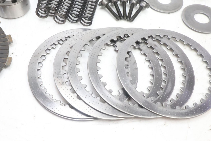 photo de KUPPLUNG KAWASAKI ZZR 600 (1995 - 2004) - Oberflächenzustand und Material