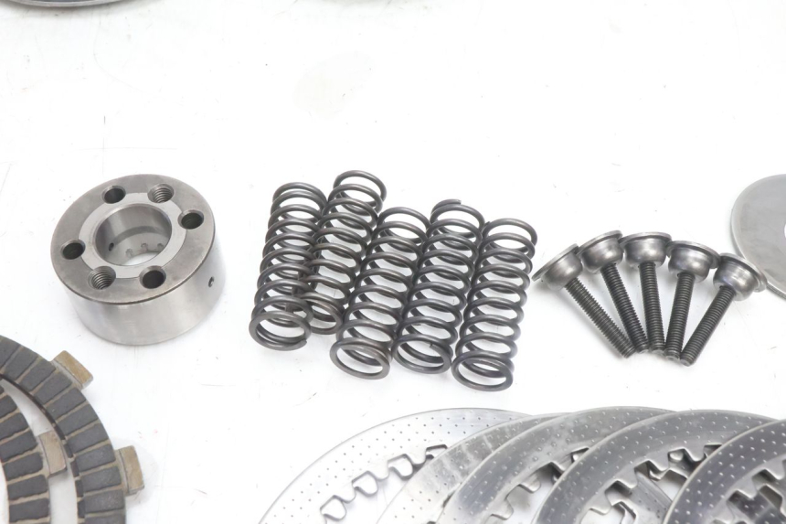 photo de KUPPLUNG KAWASAKI ZZR 600 (1995 - 2004) - Geprüftes Gebrauchtteil
