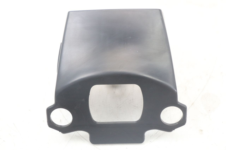 photo de TACHOMETERBLENDE PEUGEOT 103 VOGUE VS2 50 (2004 - 2017) - Details der Befestigungspunkte