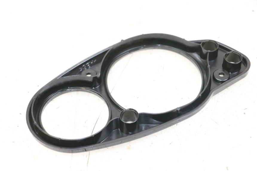 photo de TACHO VERKLEIDUNG APRILIA SR MOTARD 50 (2012 - 2018) - Detailansicht des Bauteils