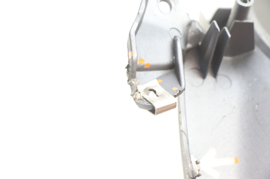 photo de TACHO VERKLEIDUNG APRILIA ATLANTIC S 125 (2010 - 2013) - Oberflächenzustand und Material