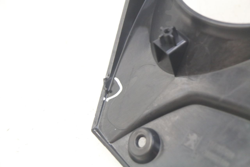 photo de TACHOMETERBLENDE PEUGEOT CITYSTAR 125 (2011 - 2017) - Alternative Perspektive