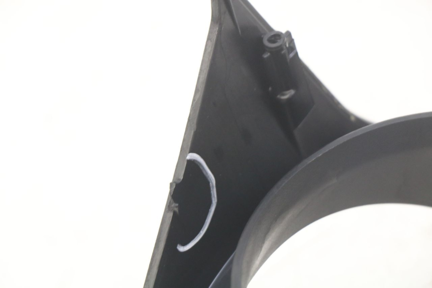 photo de TACHOMETERBLENDE PEUGEOT CITYSTAR 125 (2011 - 2017) - Technische Nahaufnahme