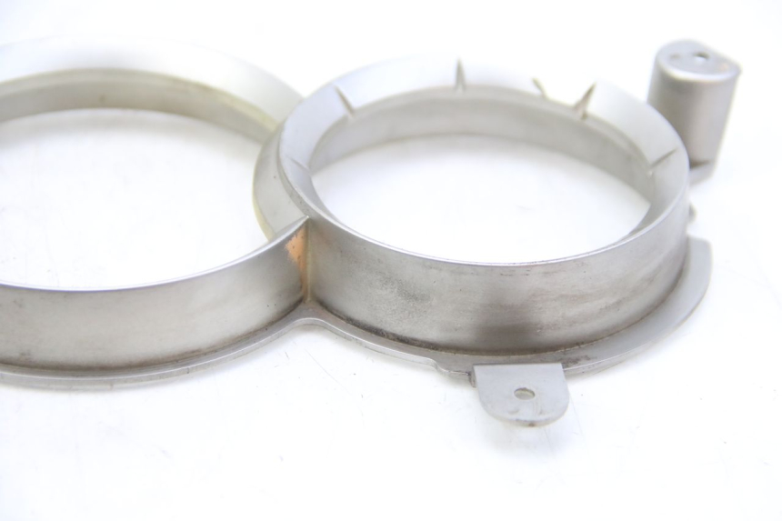 photo de TACHOMETERBLENDE PEUGEOT CITYSTAR 125 (2011 - 2017) - Detailansicht des Bauteils