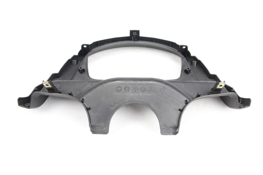 photo de TACHOMETERBLENDE KYMCO DINK 4T 50 (2007 - 2018) - Technische Nahaufnahme