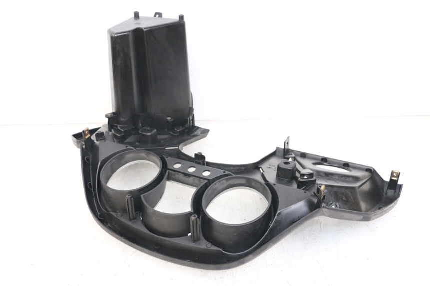 photo de TACHO VERKLEIDUNG KYMCO DINK STREET ABS 125 (2011 - 2018) - Detailansicht des Bauteils