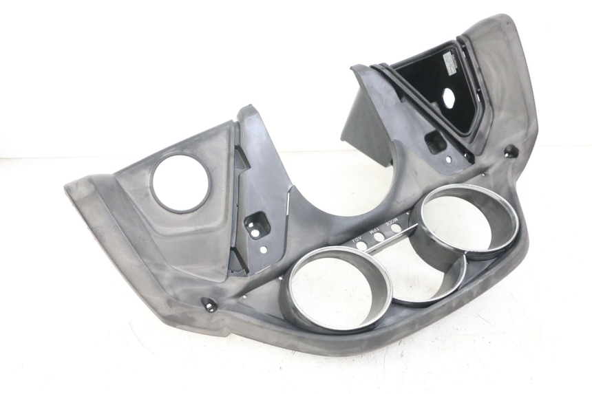 photo de TACHO VERKLEIDUNG KYMCO DINK STREET ABS 125 (2011 - 2018) - Details der Befestigungspunkte