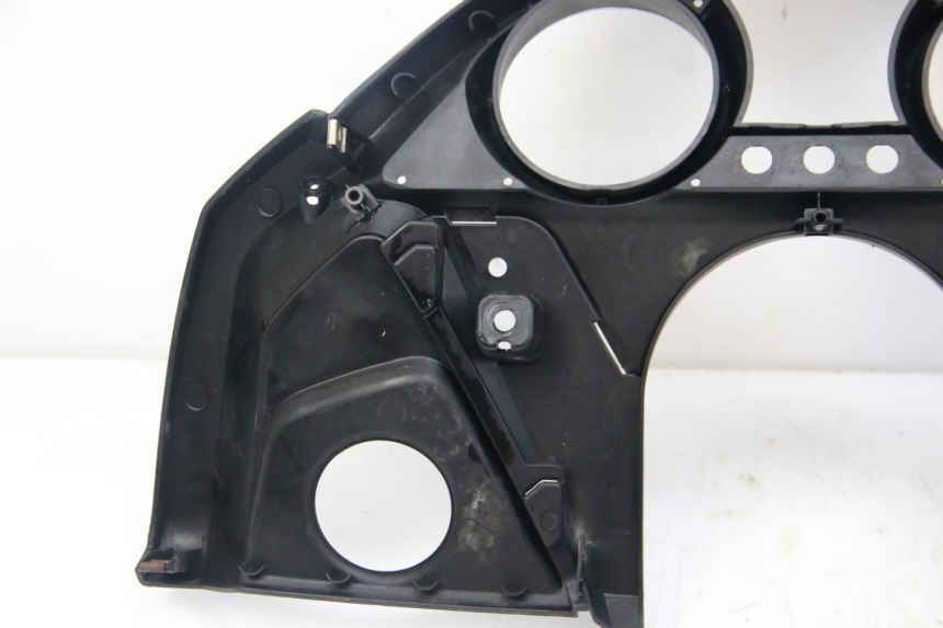 photo de TACHOMETERBLENDE KYMCO DINK STREET 125 (2009 - 2014) - Technische Nahaufnahme