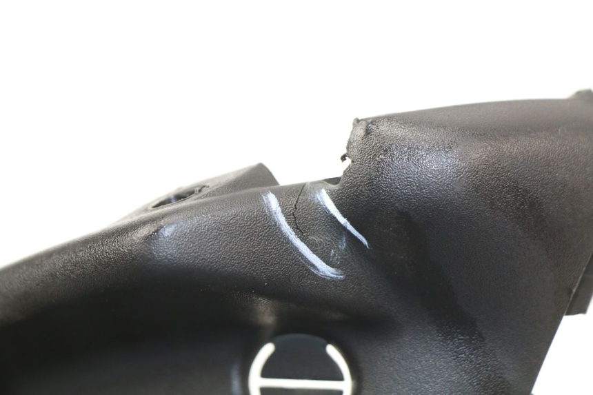 photo de TACHO VERKLEIDUNG PEUGEOT ELYSEO 50 (1998 - 2001) - Detailansicht des Bauteils