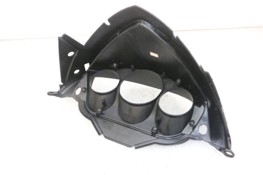 photo de TACHO VERKLEIDUNG PEUGEOT ELYSTAR 125 (2002 - 2007) - Detailansicht des Bauteils