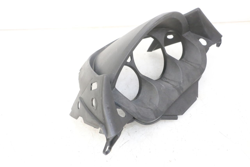 photo de TACHO VERKLEIDUNG PEUGEOT ELYSTAR 125 (2002 - 2007) - Details der Befestigungspunkte