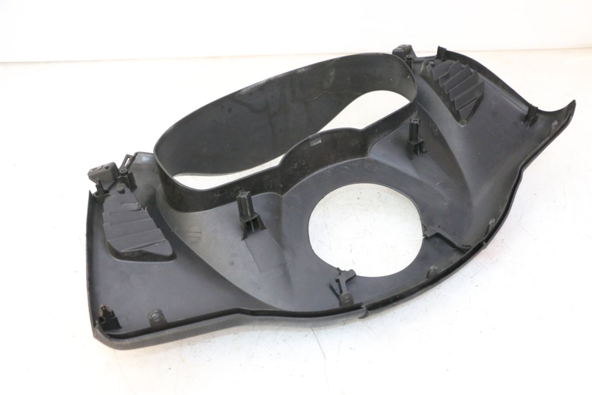 photo de TACHOMETERBLENDE HONDA FES S-WING SWING ABS 125 (2007 - 2015) - Zoom auf Gebrauchszustand