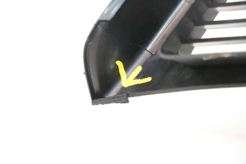 photo de TACHO VERKLEIDUNG HONDA FJS SILVER WING SILVERWING 400 (2005 - 2008) - Technische Nahaufnahme