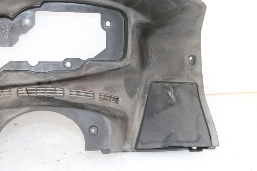 photo de TACHO VERKLEIDUNG GILERA NEXUS 300 (2008 - 2013) - Charakteristische Merkmale